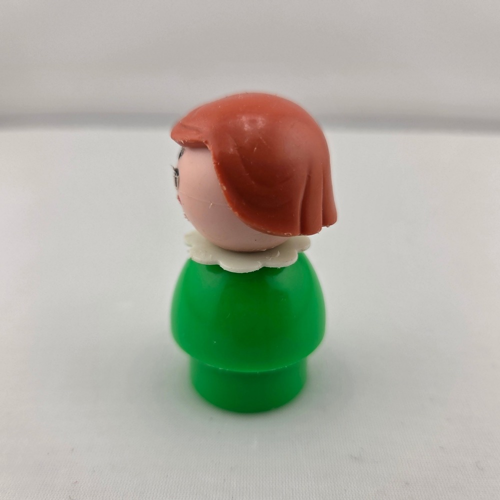 VTG Fisher Price Little People Girl Green Body Red Freckles White Collar - Picture 2 of 5